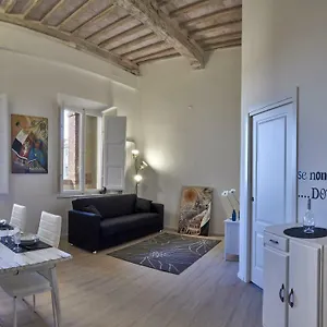 Appartamento Casa Con Loggiato Storica