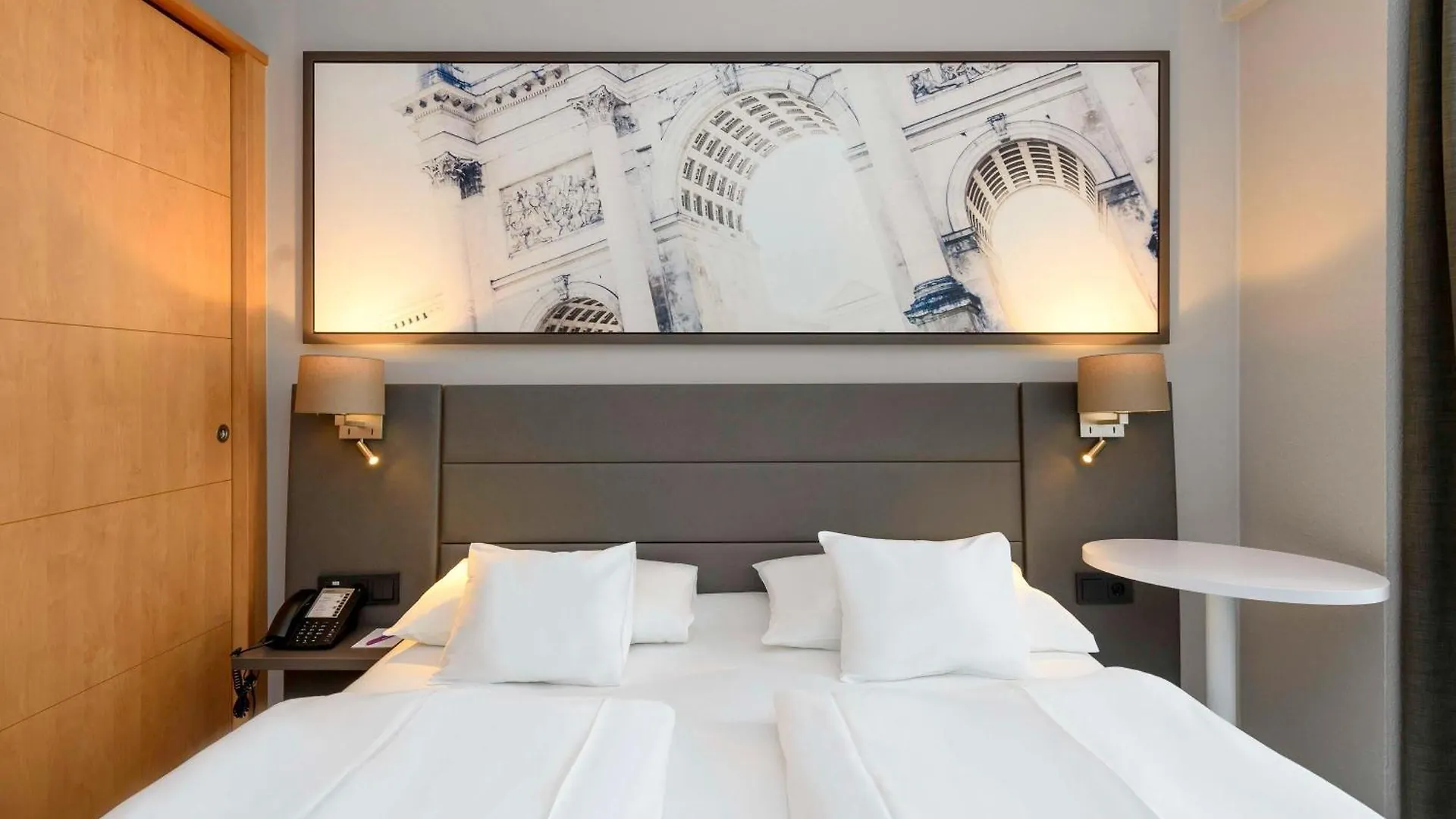 Mercure Muenchen City Schwabing 3*, München